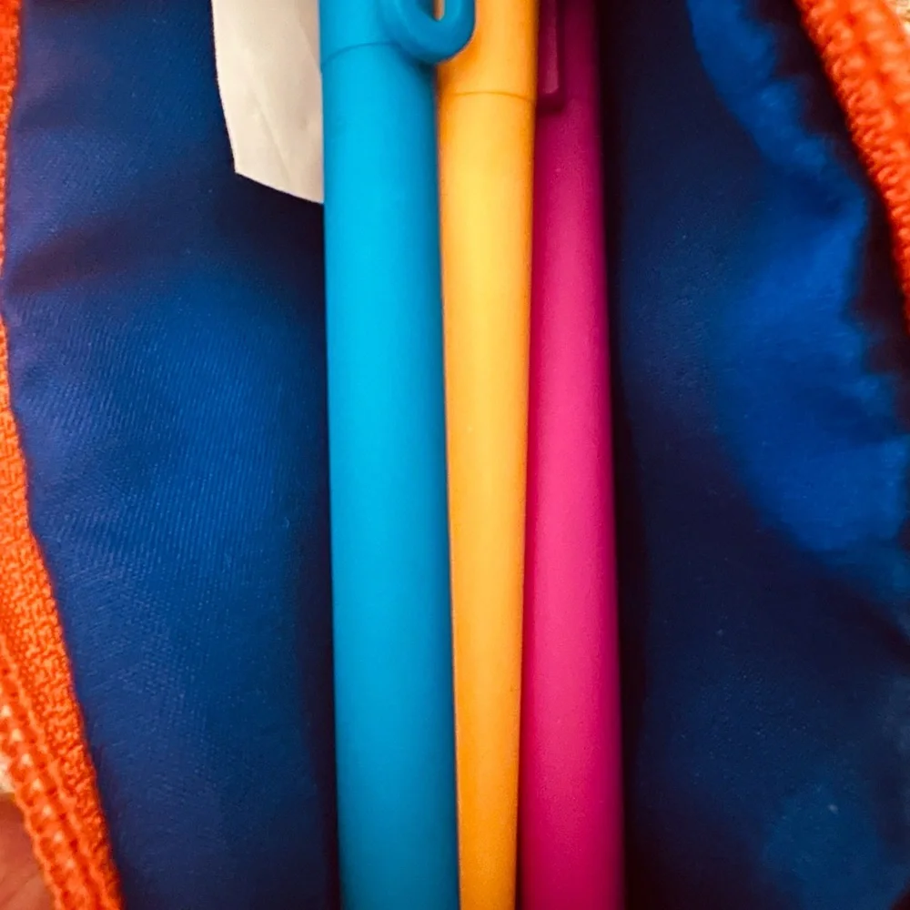 Pencil‎ Bag-Makeup Bag in colorful floral pattern with primary colors & 4 pens.
